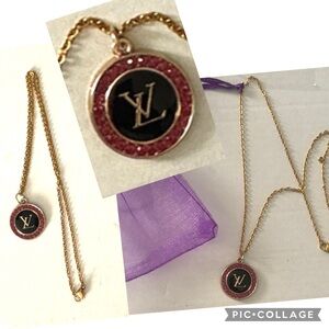 Fashion Necklace with Gold Chain NEW